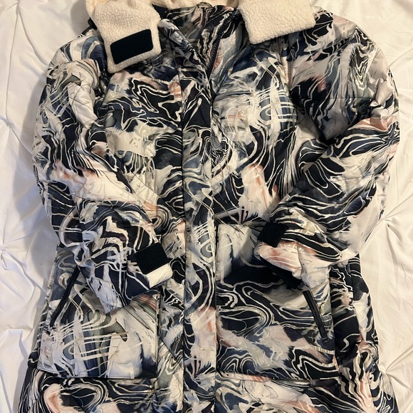 Sweaty Betty Abstract Print Parka with Cream Collar - Picture 10 of 12